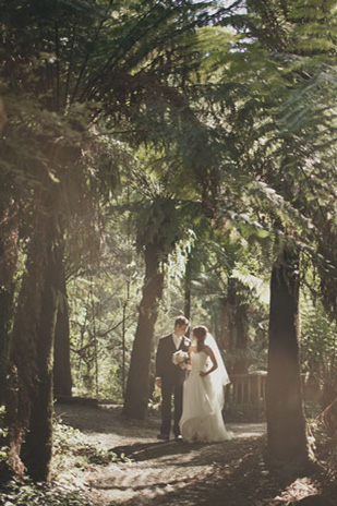 Jessica_Patrick_Vintage-Garden-Wedding_309_046