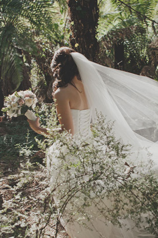 Jessica_Patrick_Vintage-Garden-Wedding_309_051