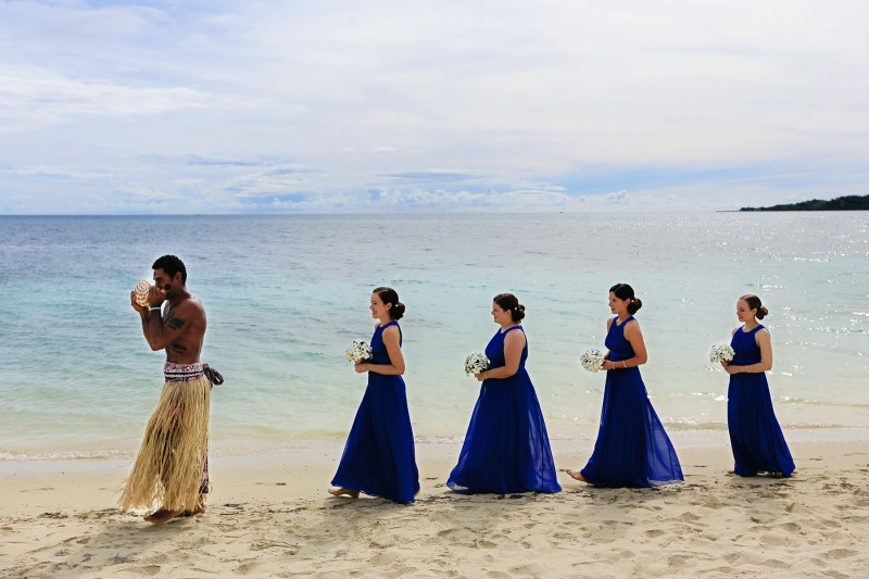 Simply Love Chantelle Ben Marry In Fiji At Beach Wedding