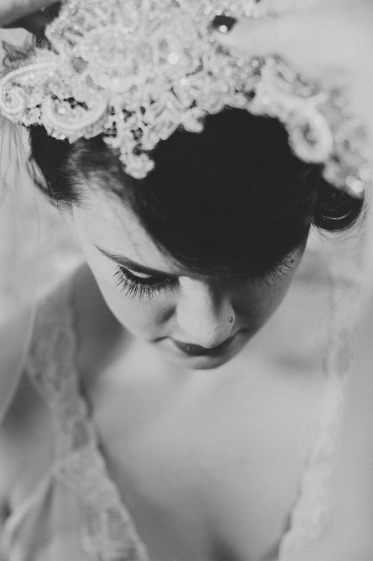 Katie_Tony_Vintage-Wedding_SBS_008