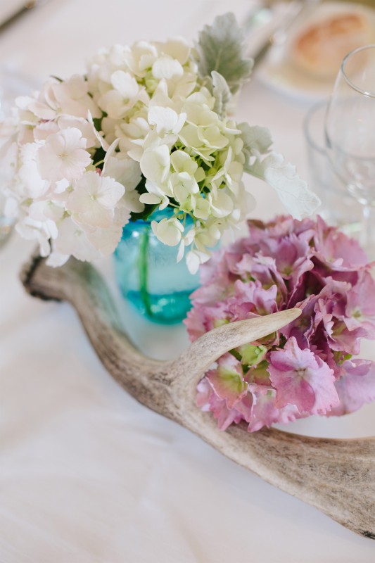 Lara_Cardin_Modern-Vintage-Wedding_SBS_024