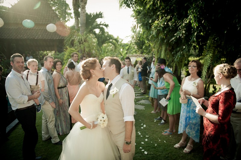 Robyn_Kevin_Rustic-Balinese-Wedding_006